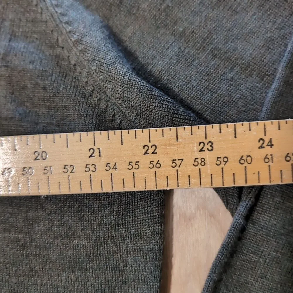 Brooks Brothers Stretch Green Extra Fine‎ Merino Wool Nylon V-Neck Sweater Men L